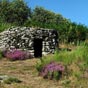 Une loge de berger près de Saint-Goussaud, bel appareillage en pierres sèches.